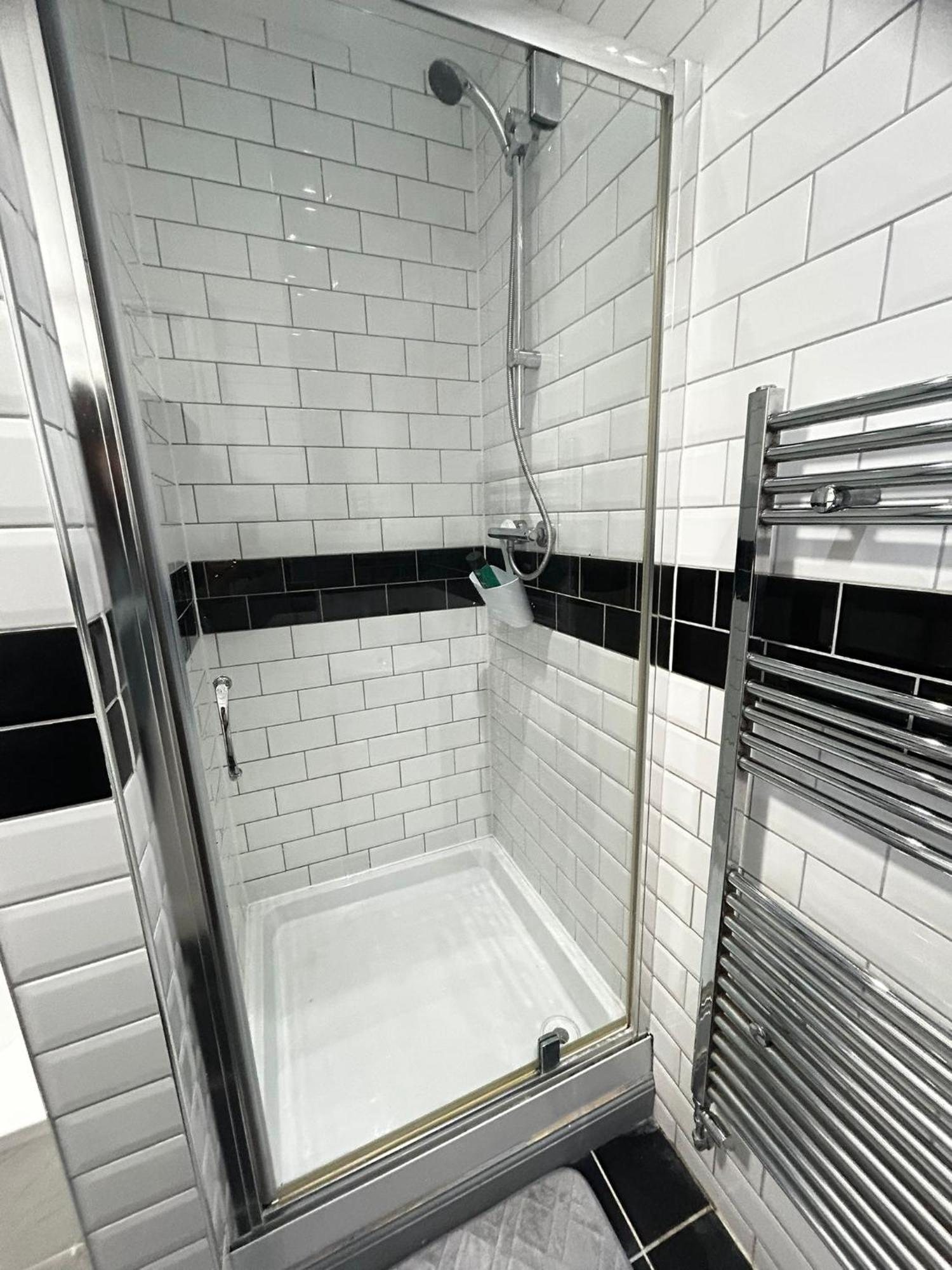 Lovely 5Br Home In Manchester. Close To The City Zewnętrze zdjęcie